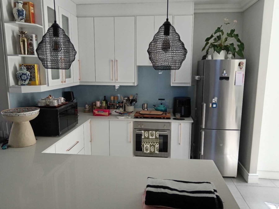 4 Bedroom Property for Sale in Parklands North Western Cape